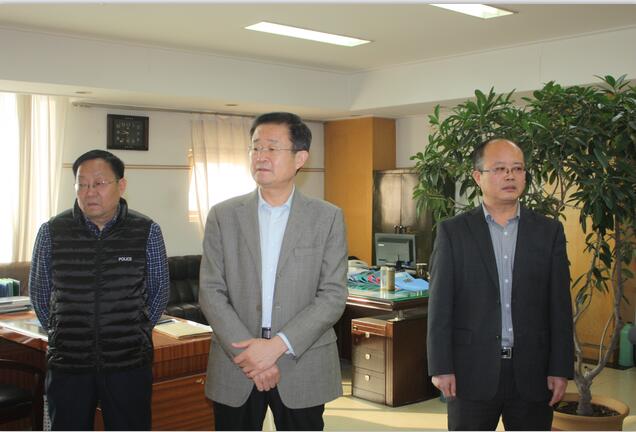 泰安市人民政府 政务动态 市政府党组成员,秘书长张韧同志到市政府